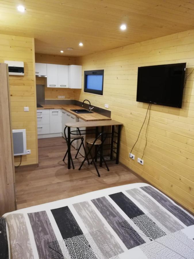 Du Leman Homestay *